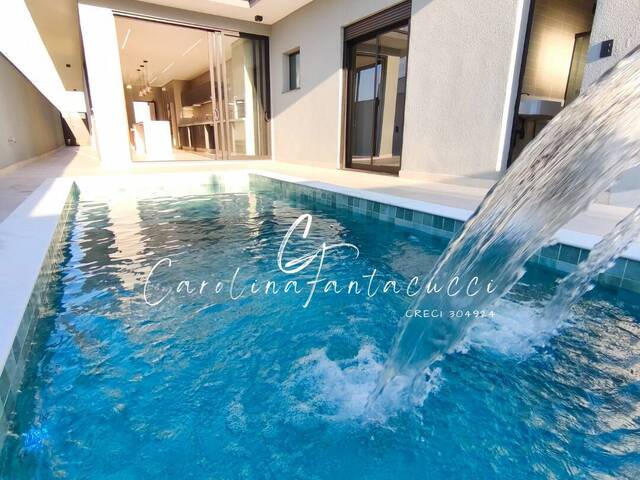 #28 - Casa em condomínio para Venda em Mogi Mirim - SP